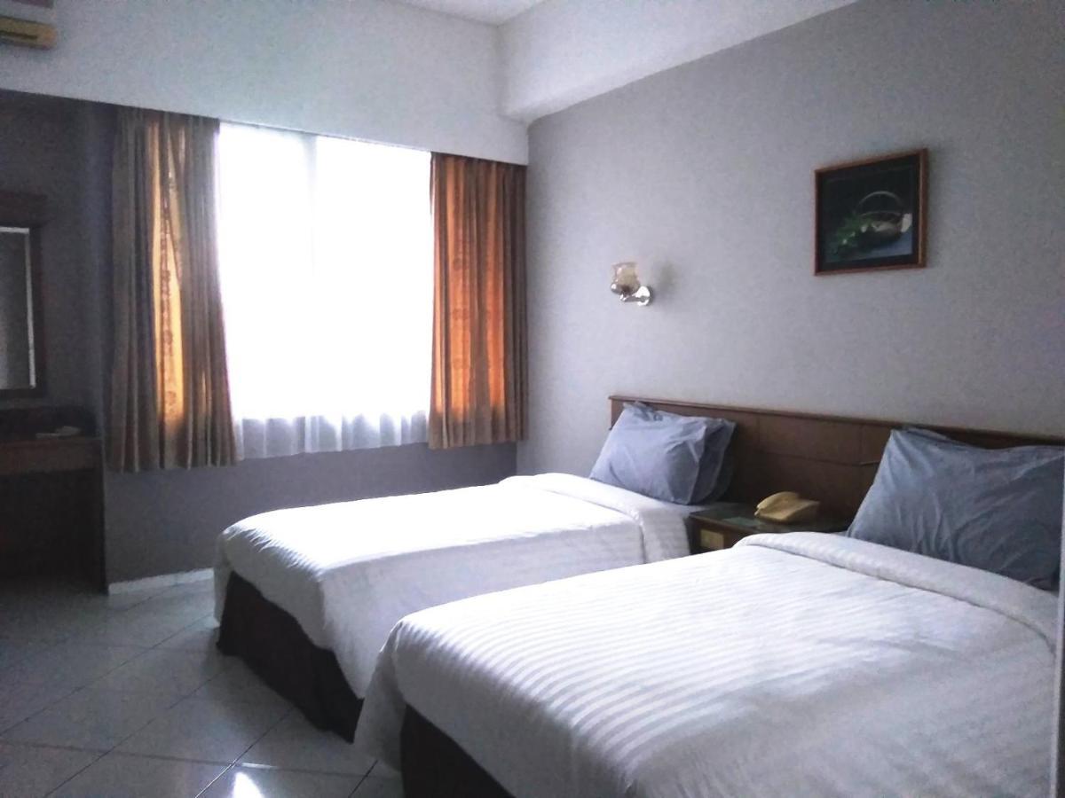 K-Style Eco Hotel Jakarta Exterior foto