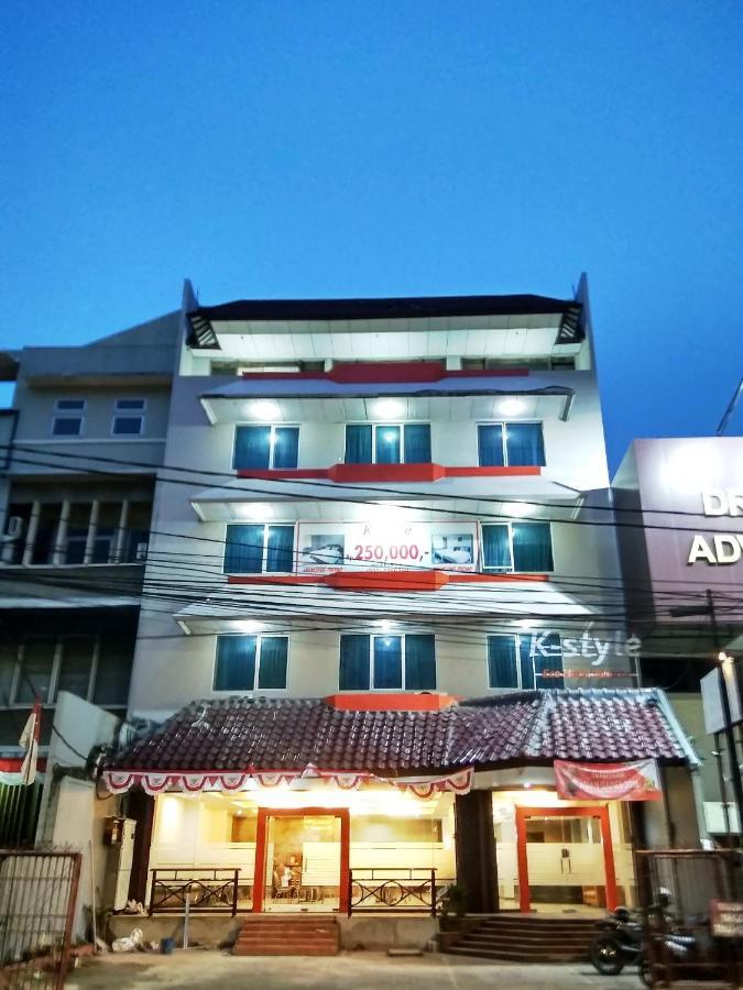 K-Style Eco Hotel Jakarta Exterior foto